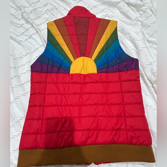 Aviator Nation Sunburst Vest - Red Size Medium - Picture 3 of 5